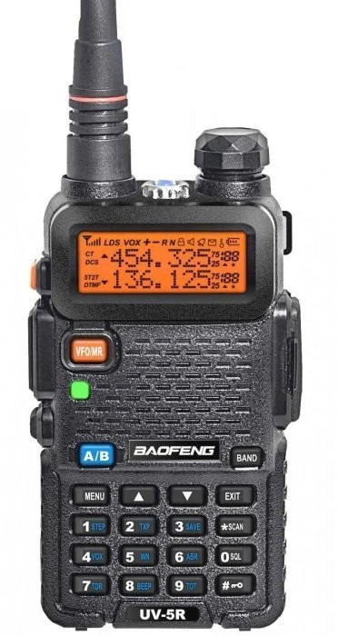 Baofeng UV-5R adóvevő