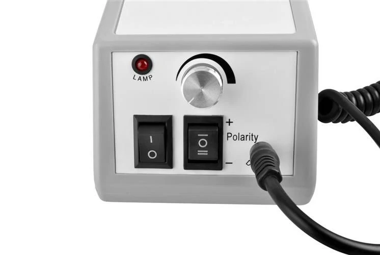 Professzionális körömcsiszoló gép (12 db kiegészítővel)