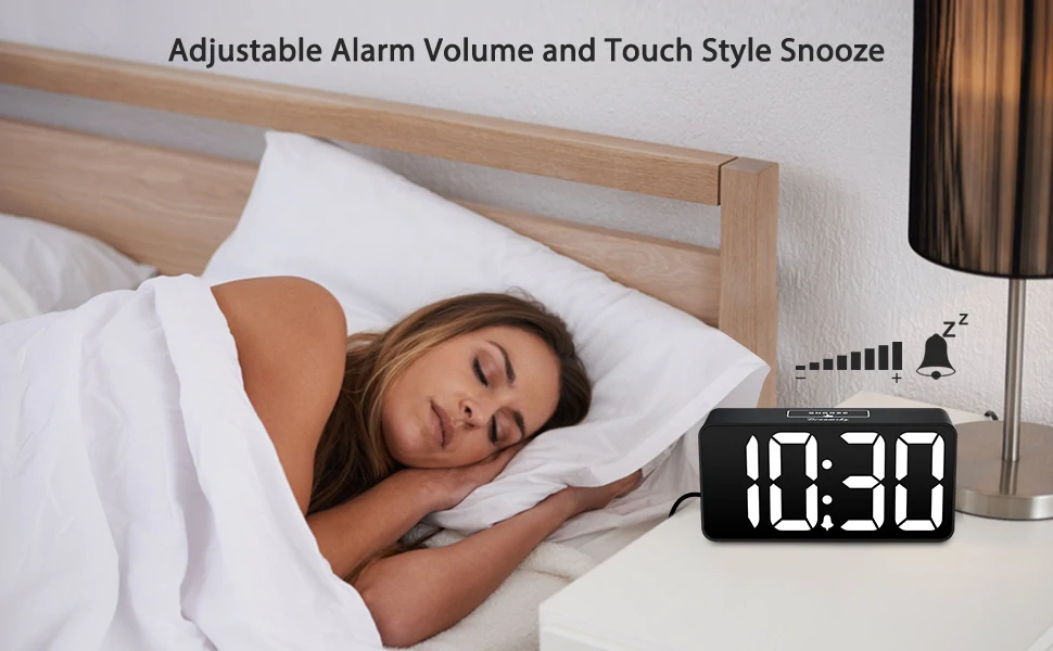 Eachui DS312 LED óra