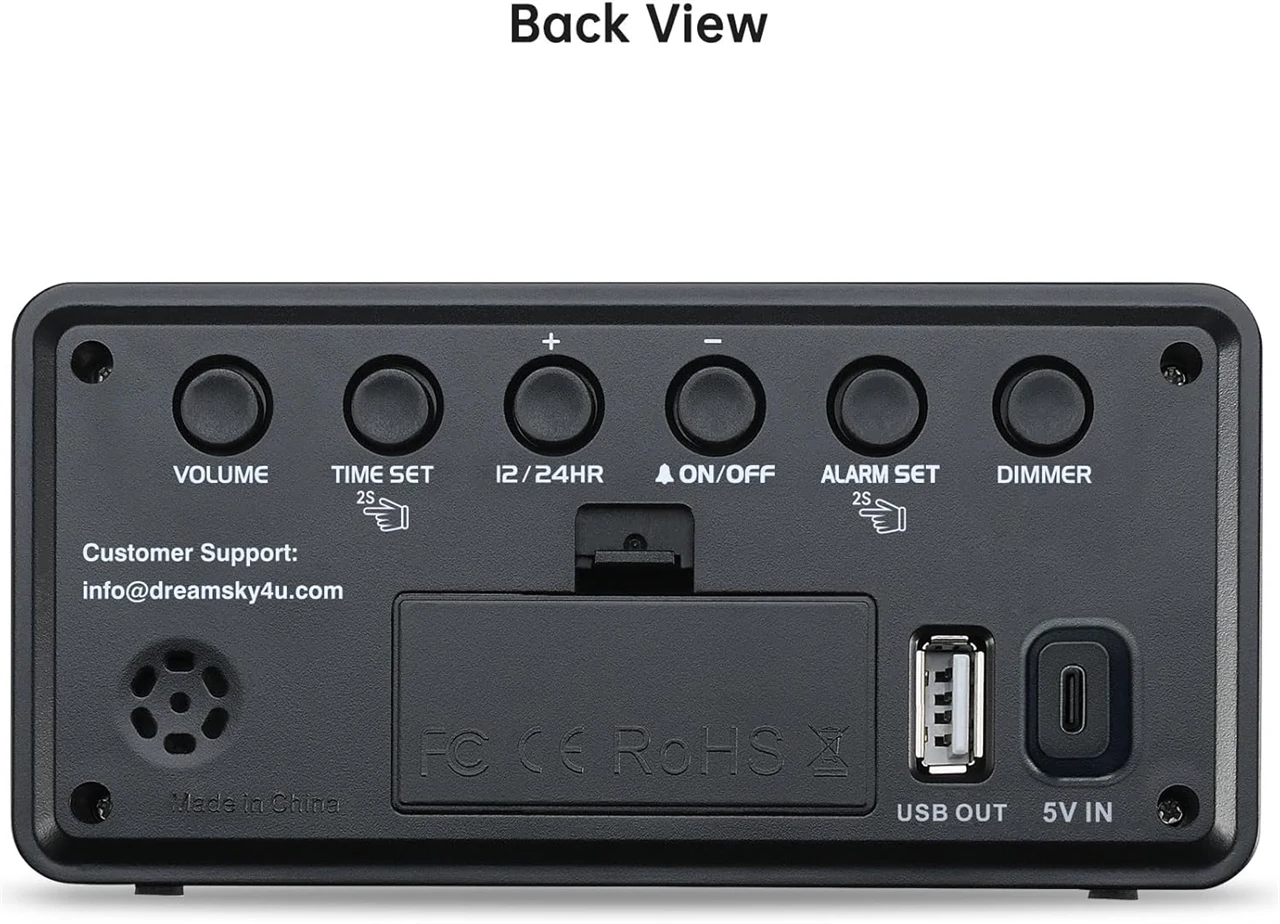 Eachui DS312 LED óra