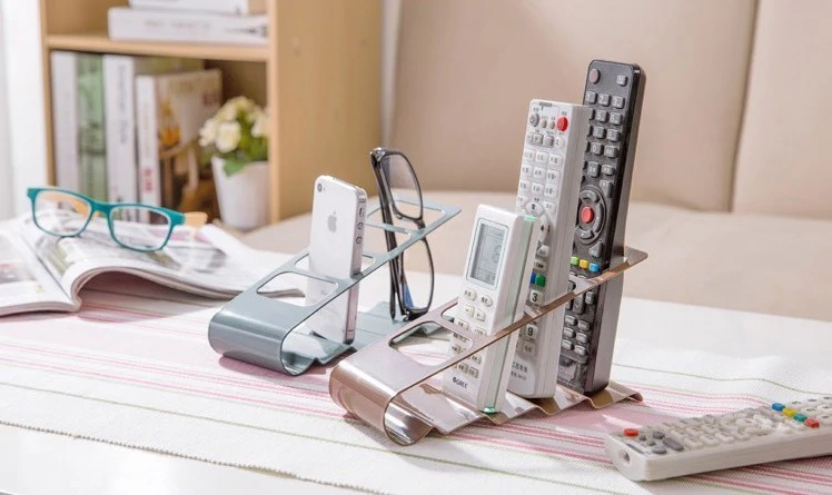 Csúszkálásmentes távirányító tartó állvány