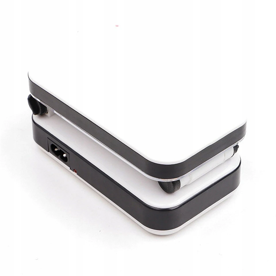 Összecsukható LED asztali lámpa állítható fényerővel